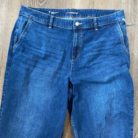 Liz Claiborne Womens Straight Leg Ankle Jeans Size 18 Medium Denim Blue Cotton - Picture 2 of 5